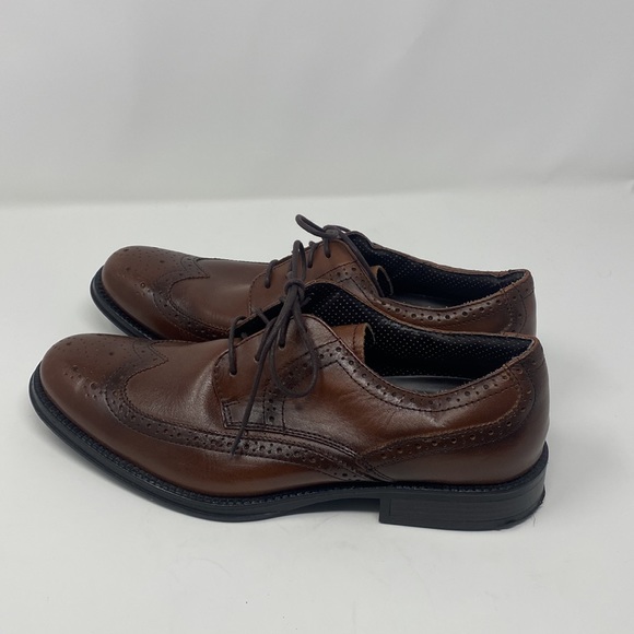 Chaps Men’s Brown Lace Up Leather Wing Tip Closed Toe Dress Shoes - Picture 8 of 13